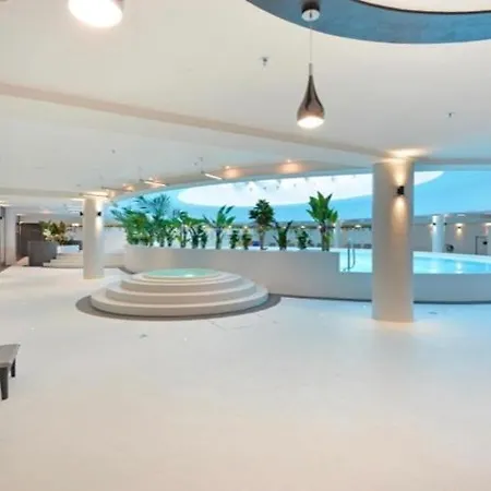 Daire Hanza Tower Sunny 22 Pool & Sauna & Jacussi